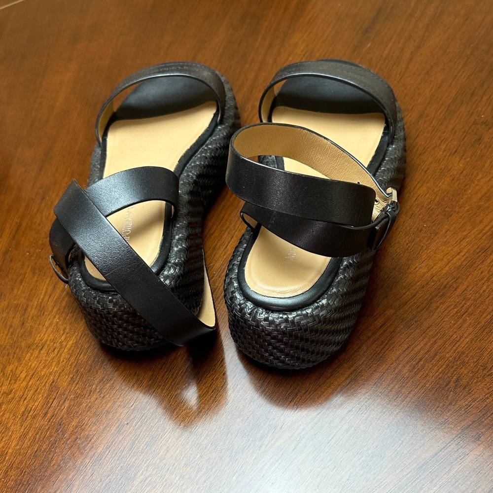 Emporio Armani Black Leather platform Sandals with ankle strap, size 38 New - Picture 6 of 9